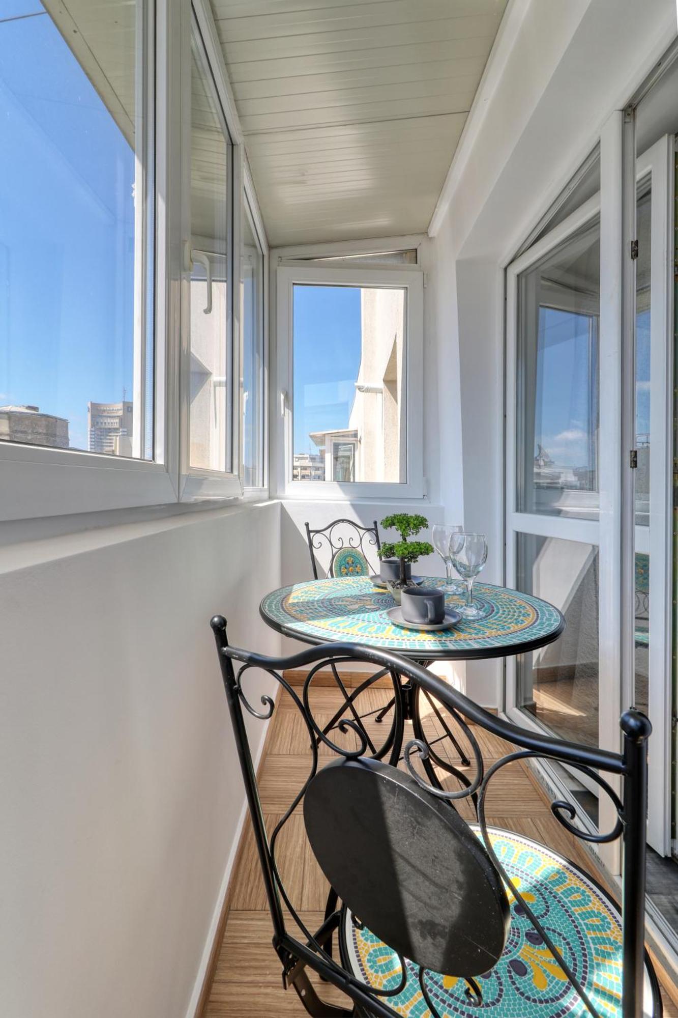 Rdi Elegance Apartment Downtown بوخارست المظهر الخارجي الصورة