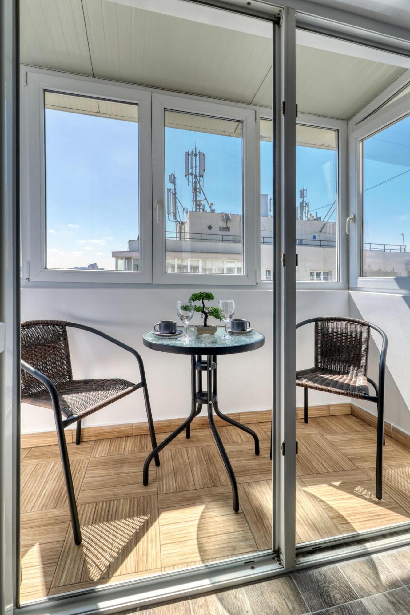 Rdi Elegance Apartment Downtown بوخارست المظهر الخارجي الصورة